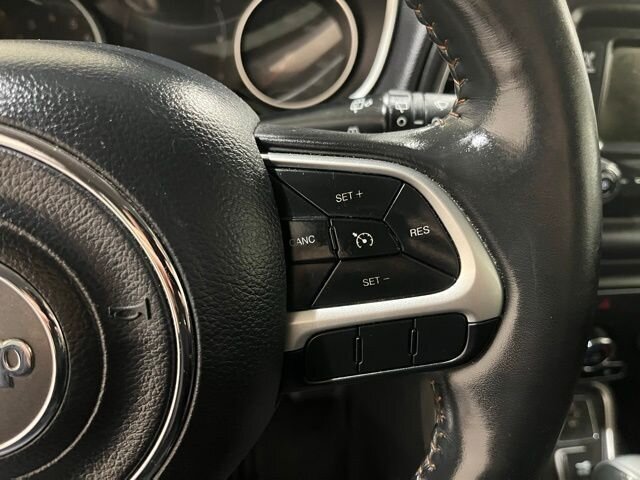 
 2018 Jeep Compass Latitude full									