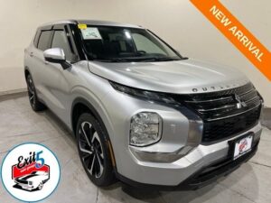 2022 Mitsubishi Outlander ES