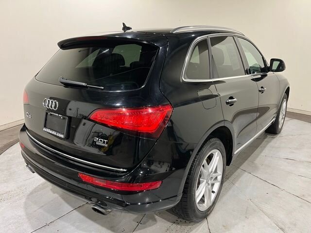 
 2016 Audi Q5 2.0T quattro Premium Plus full									