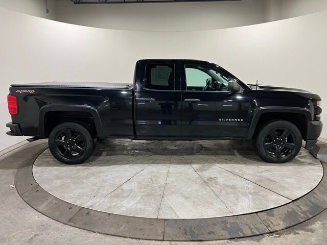 
 2016 Chevrolet Silverado 1500 WT full									