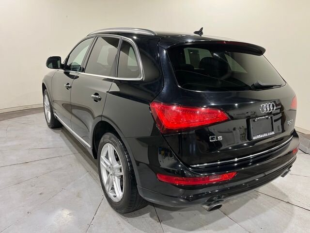 
 2016 Audi Q5 2.0T quattro Premium Plus full									