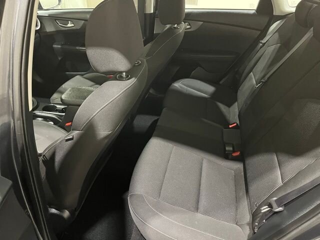 
 2020 Kia Forte LXS full									