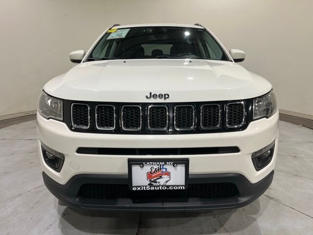 
 2018 Jeep Compass Latitude full									