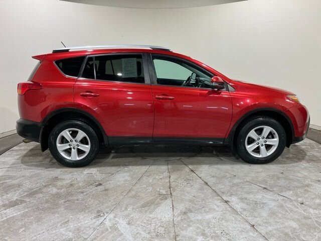 
 2014 Toyota RAV4 XLE full									