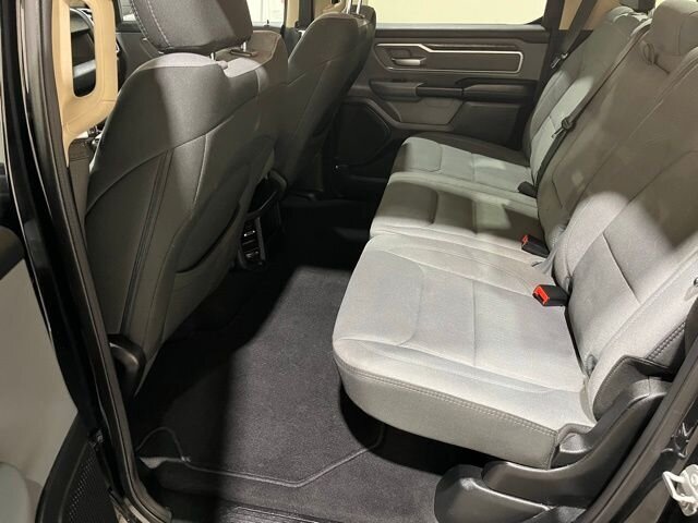 
 2020 RAM 1500 Big Horn/Lone Star full									