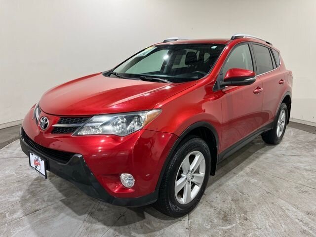
 2014 Toyota RAV4 XLE full									