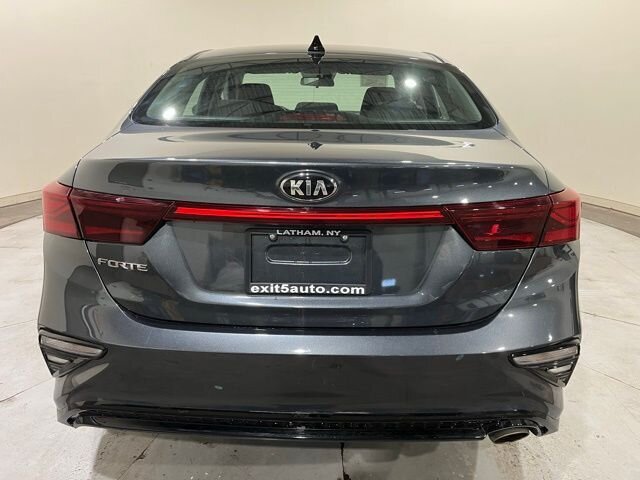
 2020 Kia Forte LXS full									