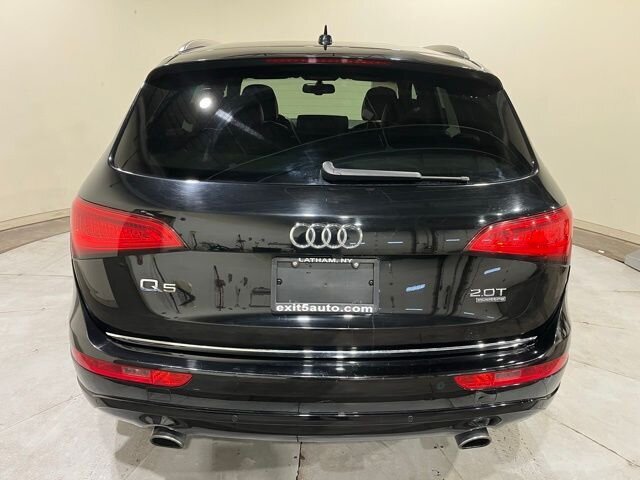 
 2016 Audi Q5 2.0T quattro Premium Plus full									