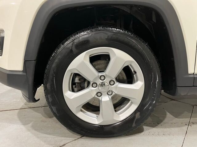 
 2018 Jeep Compass Latitude full									