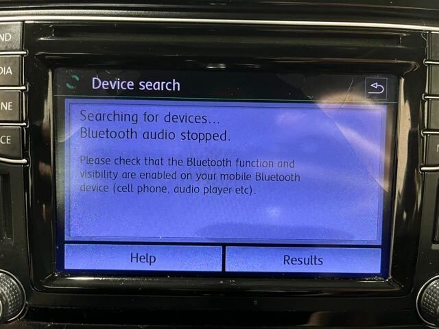 
 2016 Volkswagen Jetta 1.8T SEL full									