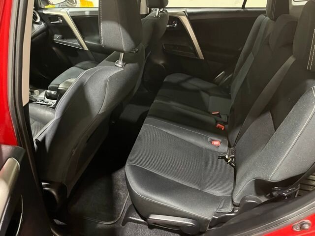 
 2014 Toyota RAV4 XLE full									