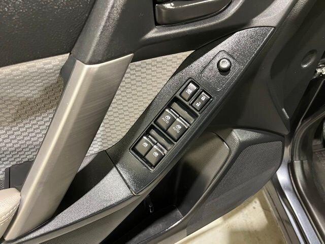 
 2018 Subaru Forester 2.5i Premium full									