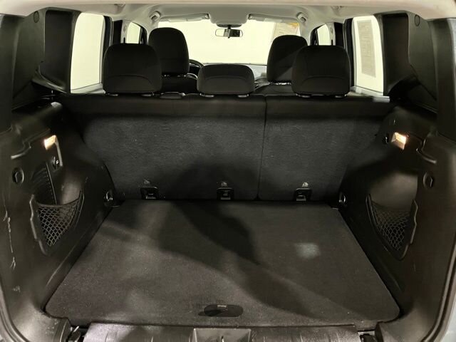 
 2017 Jeep Renegade Sport full									