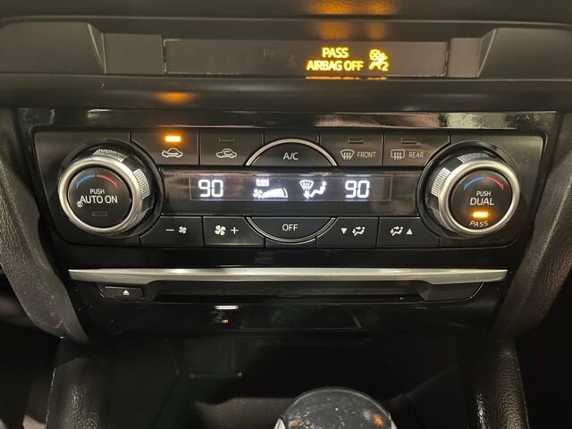 
 2017 Mazda Mazda6 Touring full									