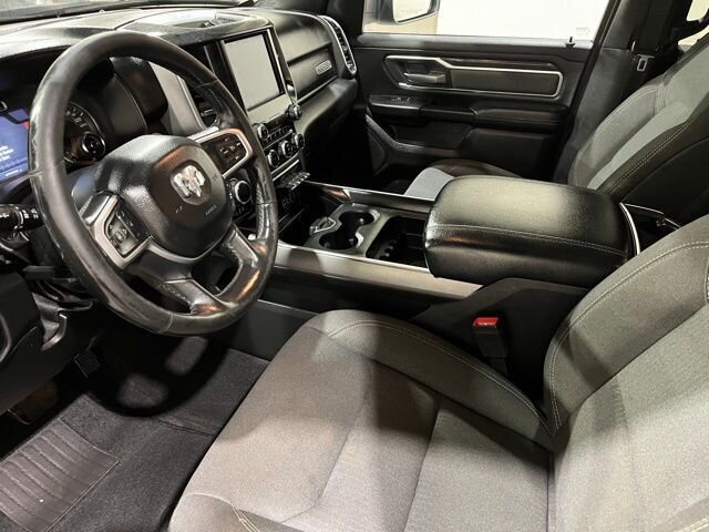 
 2019 RAM 1500 Big Horn/Lone Star w/ Apple Car Play full									