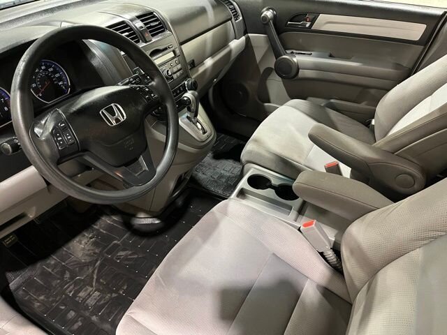 
 2011 Honda CR-V SE full									