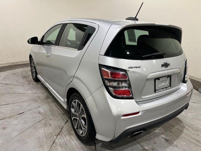 
 2018 Chevrolet Sonic LT Manual full									