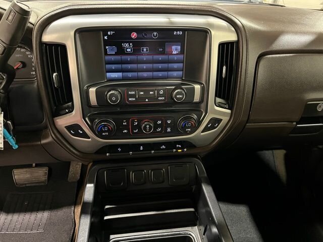 
 2015 GMC Sierra 1500 SLT full									