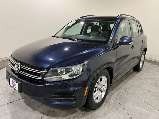 
 2016 Volkswagen Tiguan 2.0T S 4Motion full									