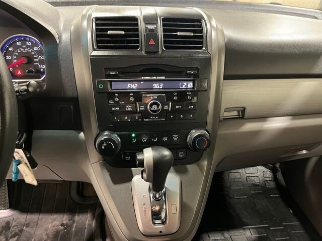 
 2011 Honda CR-V SE full									