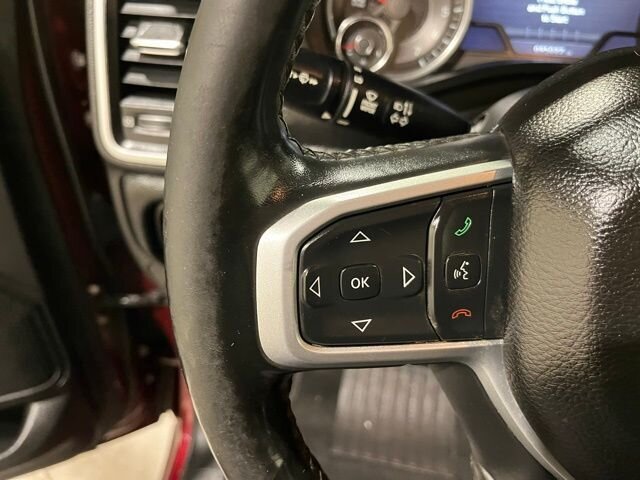 
 2019 RAM 1500 Big Horn/Lone Star w/ Apple Car Play full									