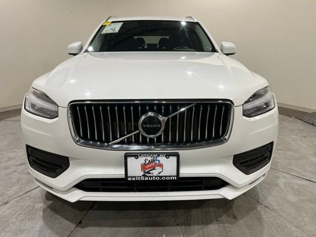 
 2020 Volvo XC90 T5 Momentum full									