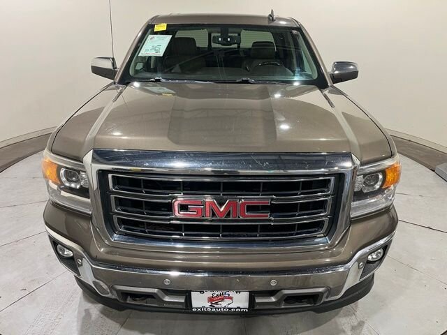 
 2015 GMC Sierra 1500 SLT full									