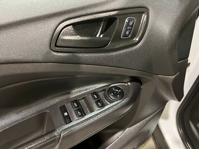 
 2018 Ford Escape S full									