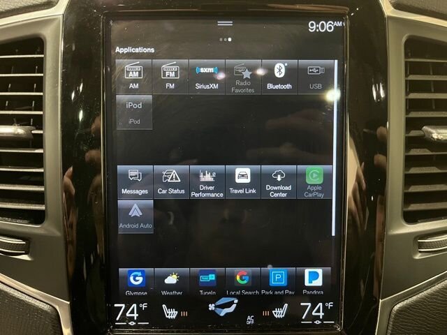 
 2020 Volvo XC90 T5 Momentum full									