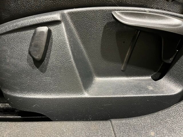 
 2016 Volkswagen Tiguan 2.0T S 4Motion full									