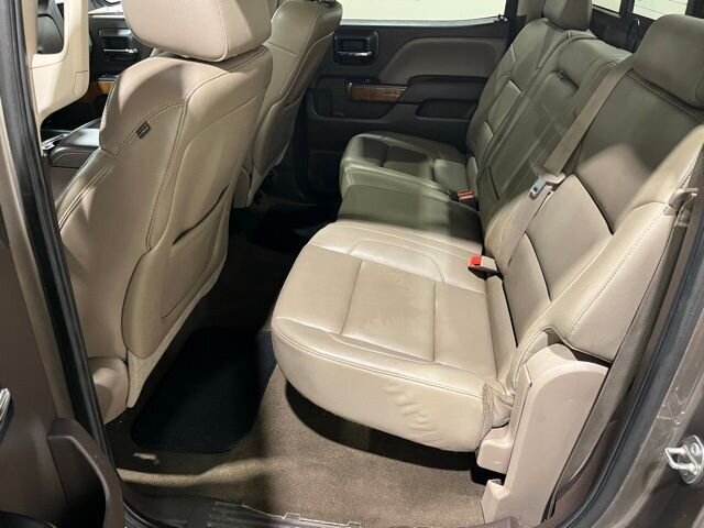 
 2015 GMC Sierra 1500 SLT full									