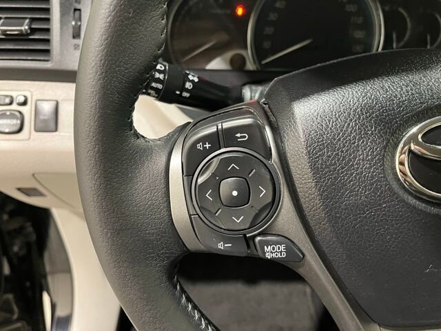 
 2014 Toyota Venza XLE full									