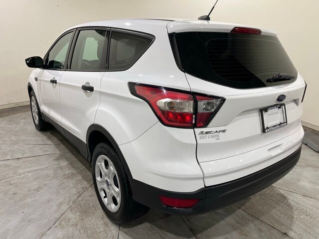 
 2018 Ford Escape S full									