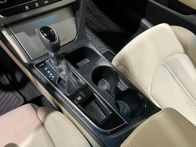 
 2017 Hyundai SONATA ECO full									