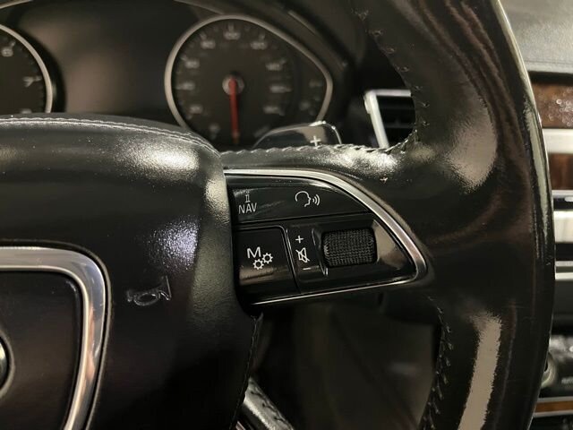 
 2015 Audi A8 L L 3.0T quattro full									