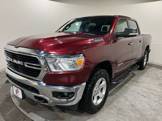
 2019 RAM 1500 Big Horn/Lone Star w/ Apple Car Play full									