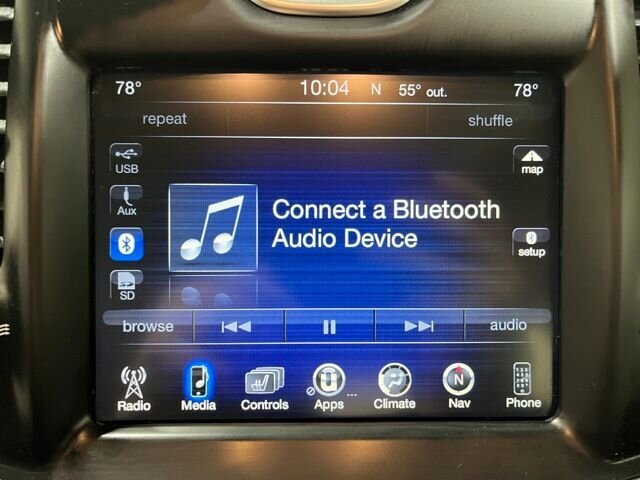 
 2016 Chrysler 300 Series Limited full									