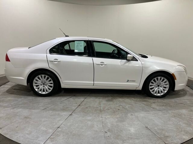 
 2011 Mercury Milan Hybrid Hybrid full									