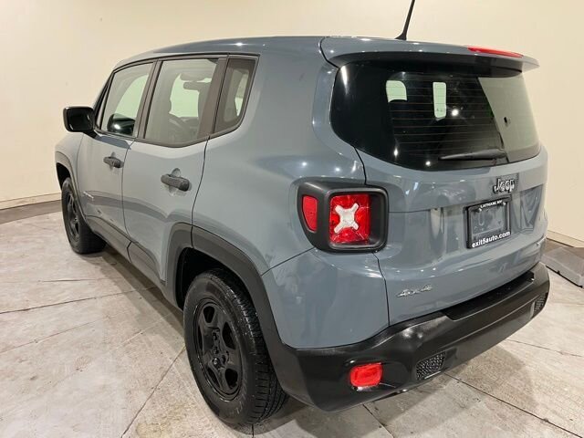 
 2017 Jeep Renegade Sport full									