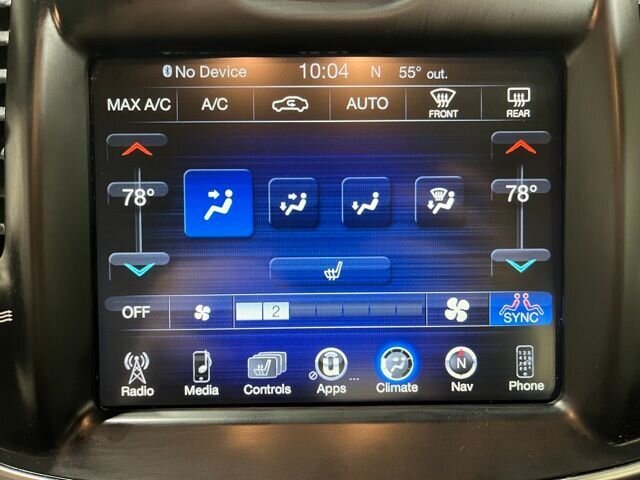 
 2016 Chrysler 300 Series Limited full									