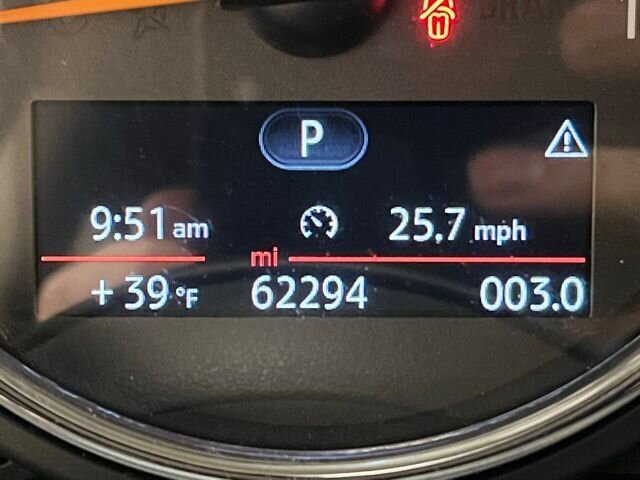 
 2017 MINI Cooper 3-door Base full									