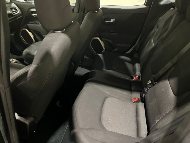 
 2017 Jeep Renegade Sport full									