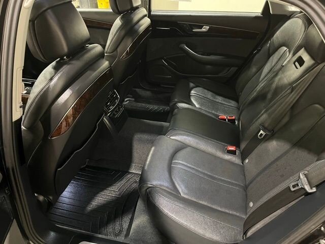 
 2015 Audi A8 L L 3.0T quattro full									