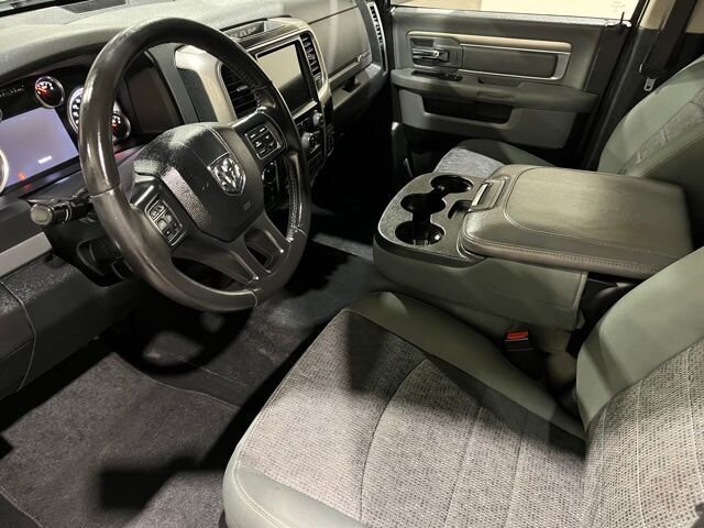 
 2016 RAM 1500 Big Horn full									