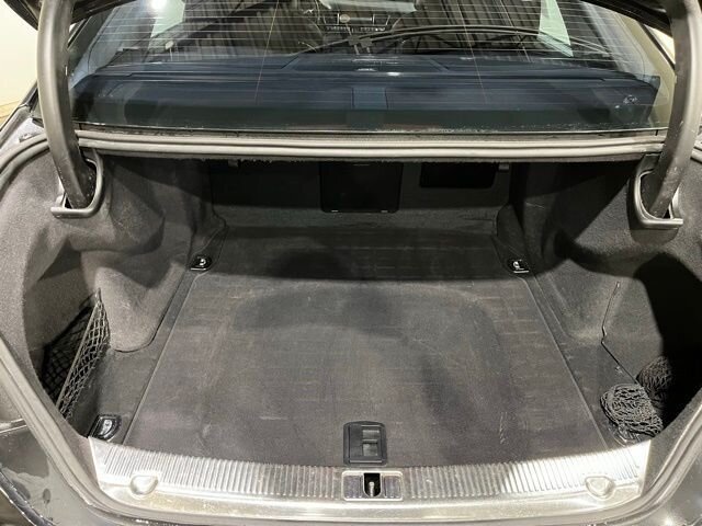 
 2015 Audi A8 L L 3.0T quattro full									