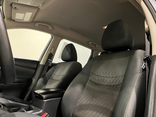 
 2019 Nissan Rogue S full									