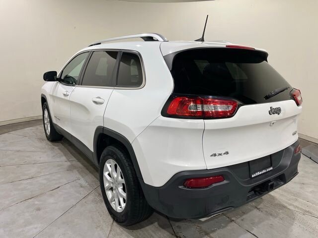 
 2017 Jeep Cherokee Latitude full									