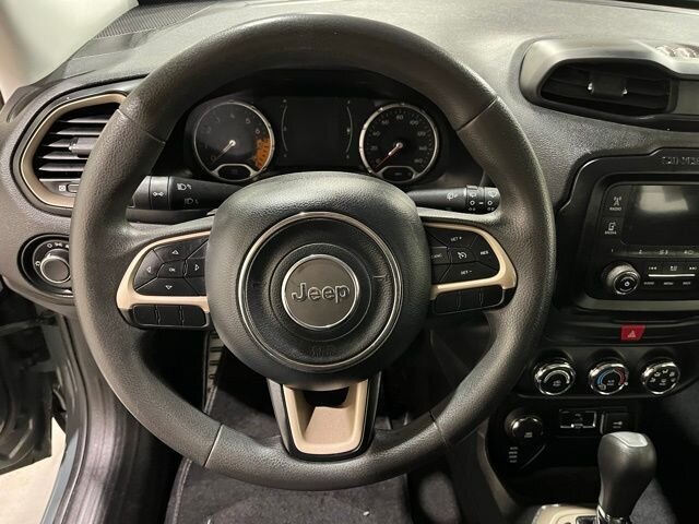 
 2017 Jeep Renegade Sport full									