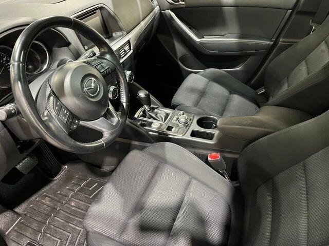 
 2016 Mazda CX-5 Touring full									