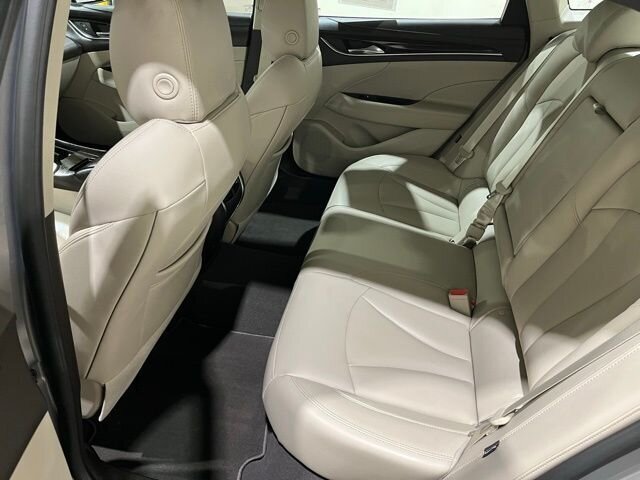 
 2017 Buick LaCrosse Preferred full									